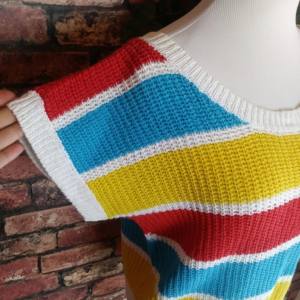 VTG Vest 70s 90s‎ striped sweater knit top batwing